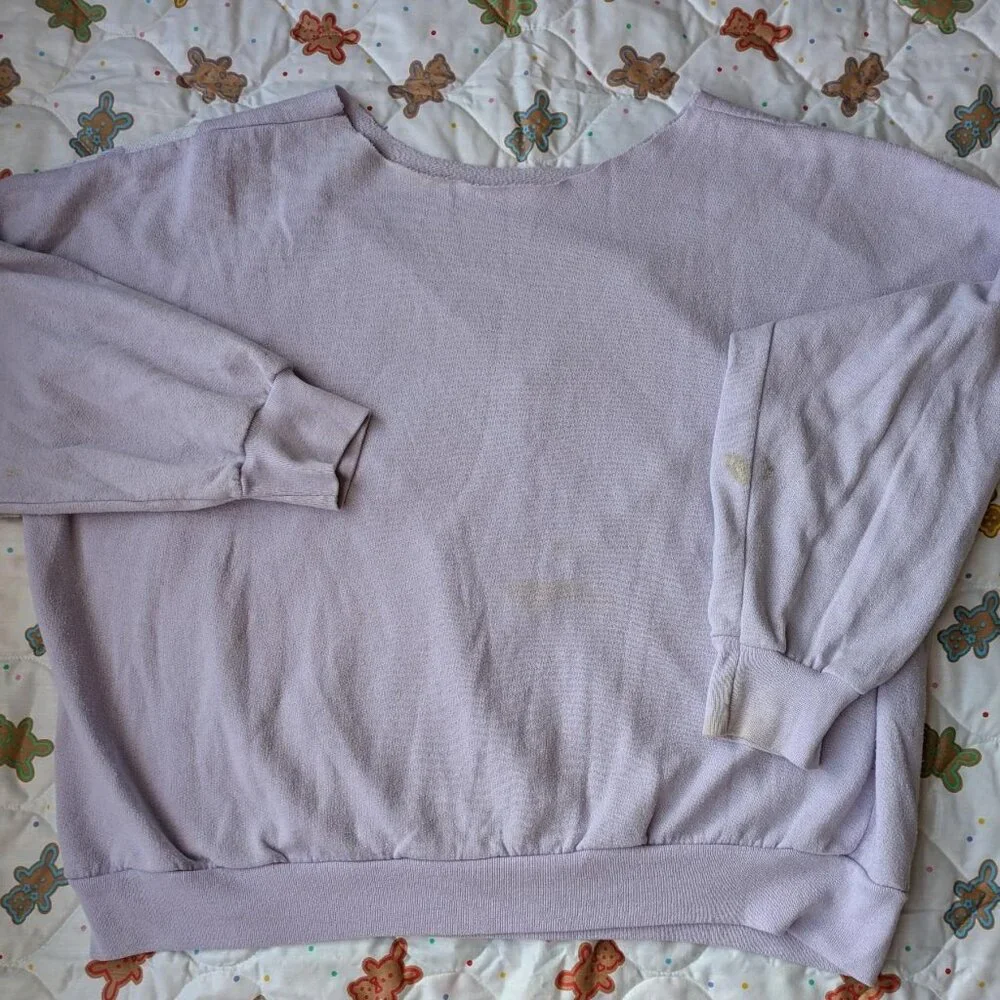 Teddy bear sweatshirt. - Picture 5 of 8